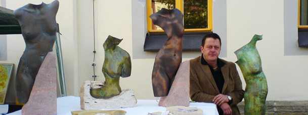 Steinmetzmeister und Restaurator Thomas Haase nimmt am Künstlermarkt in Eisenberg 2006 teil